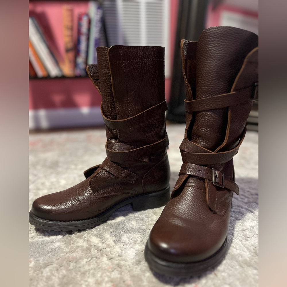 STEVE MADDEN  Laced Up Moto Boots